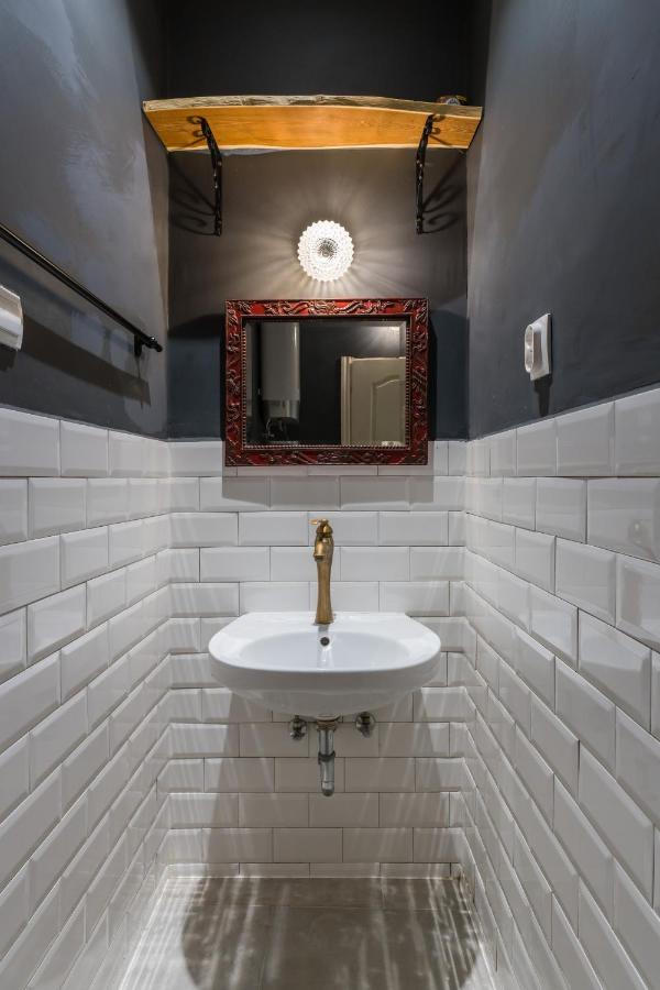 Westend Apartment Budapest Luaran gambar